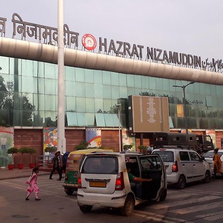 Hotel Royal Inn New Delhi Exterior photo